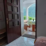 丹尼斯公寓