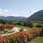 丹尼斯公寓 公寓