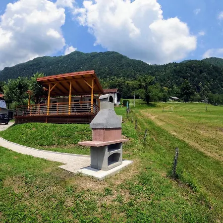 Denis Apartamento Tolmin